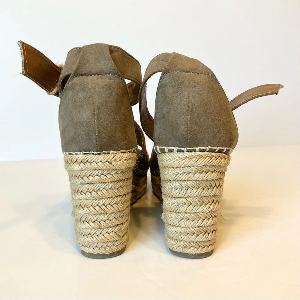 Jellypop Size‎ 7 M Fit Espadrille Wedge Taupe Ankle Strap Buckle Women Open Toe